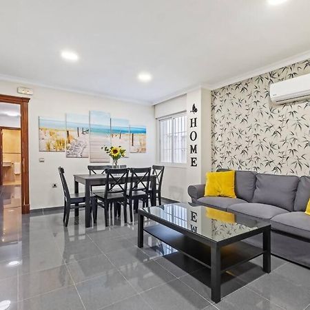Piso En Atarazanas Apartamento Málaga Exterior foto