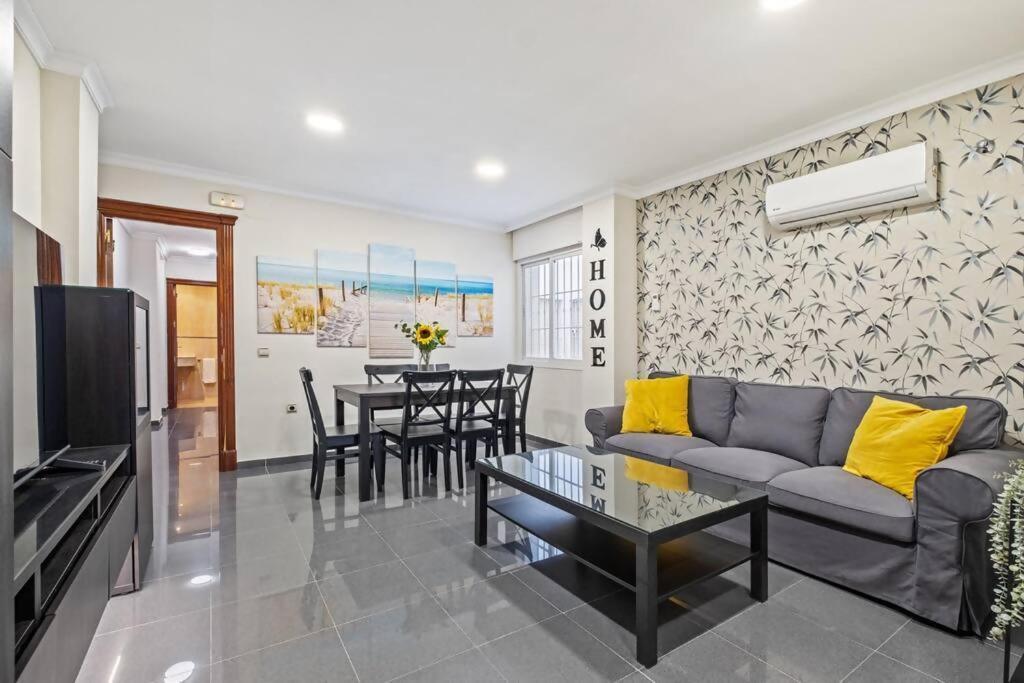 Piso En Atarazanas Apartamento Málaga Exterior foto