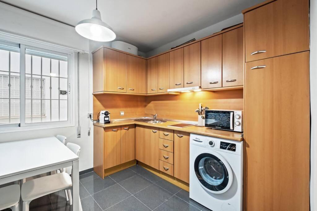 Piso En Atarazanas Apartamento Málaga Exterior foto